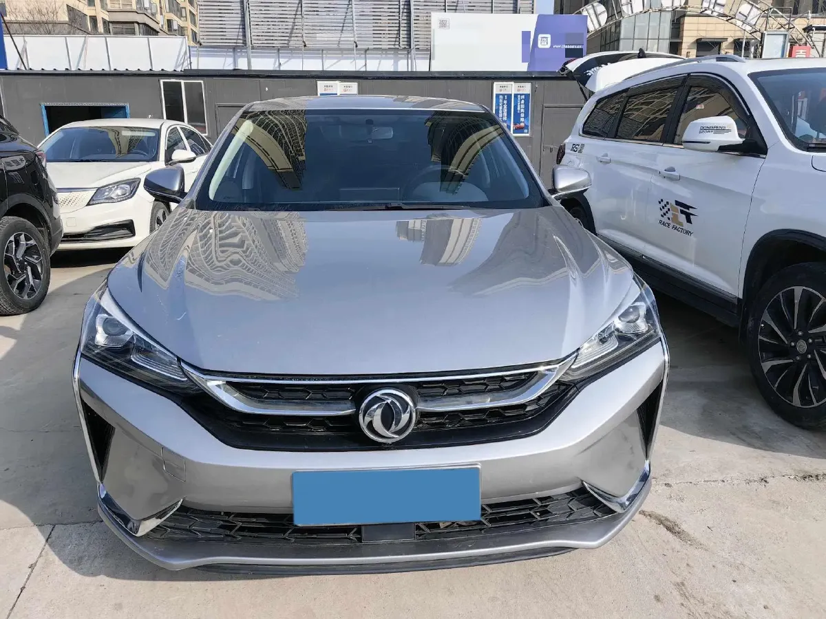 2020 DongFeng Aeolus YiXuan 1.5T 150HP L4 6DCT,autocango,china used car exporter,china ev exporter,chinese used car exporter,chinese used ev exporter