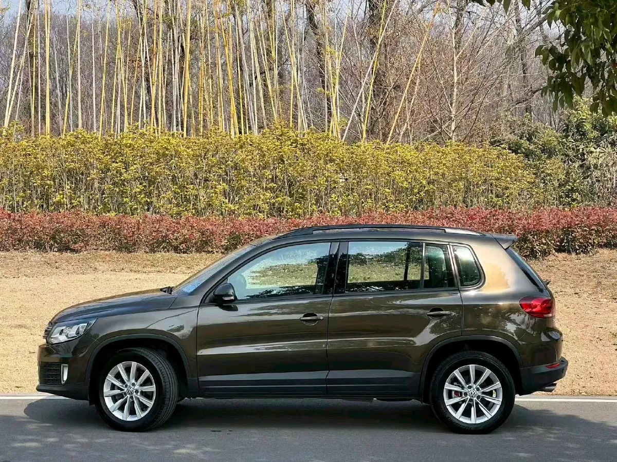 2017 Haval H9 2.0T 190HP L4 8AT,autocango,china used car exporter,china ev exporter,chinese used car exporter,chinese used ev exporter