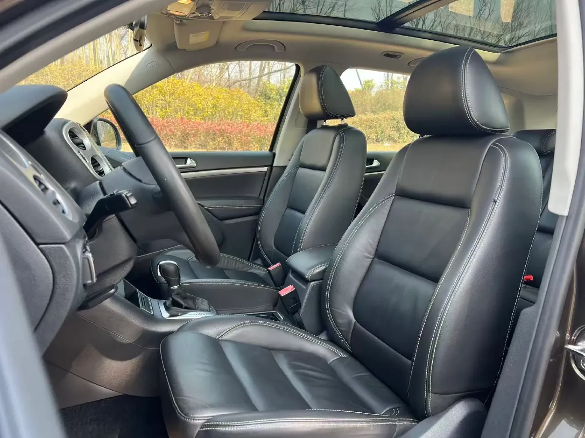 2017 Haval H9 2.0T 190HP L4 8AT,autocango,china used car exporter,china ev exporter,chinese used car exporter,chinese used ev exporter