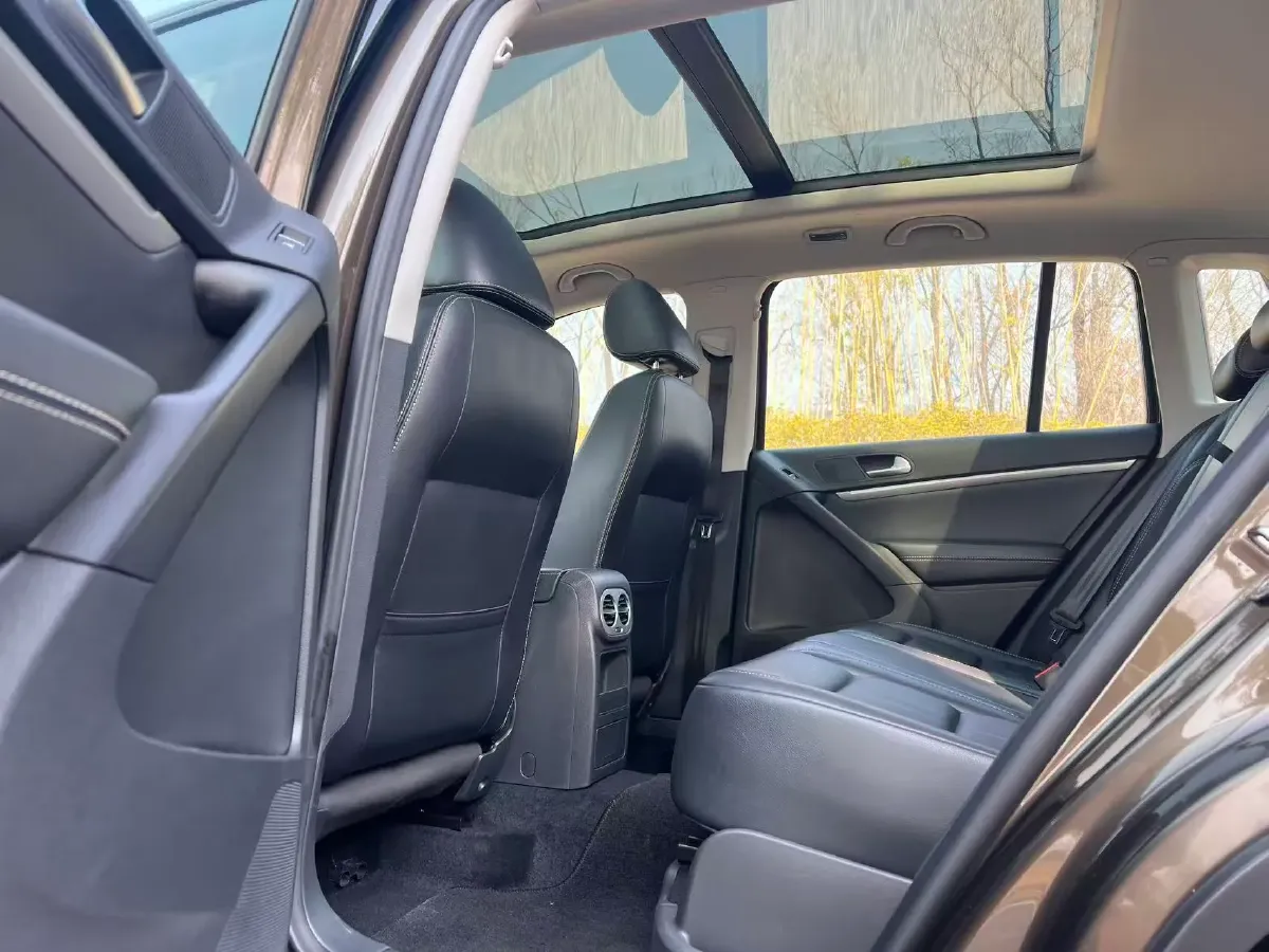 2017 Haval H9 2.0T 190HP L4 8AT,autocango,china used car exporter,china ev exporter,chinese used car exporter,chinese used ev exporter