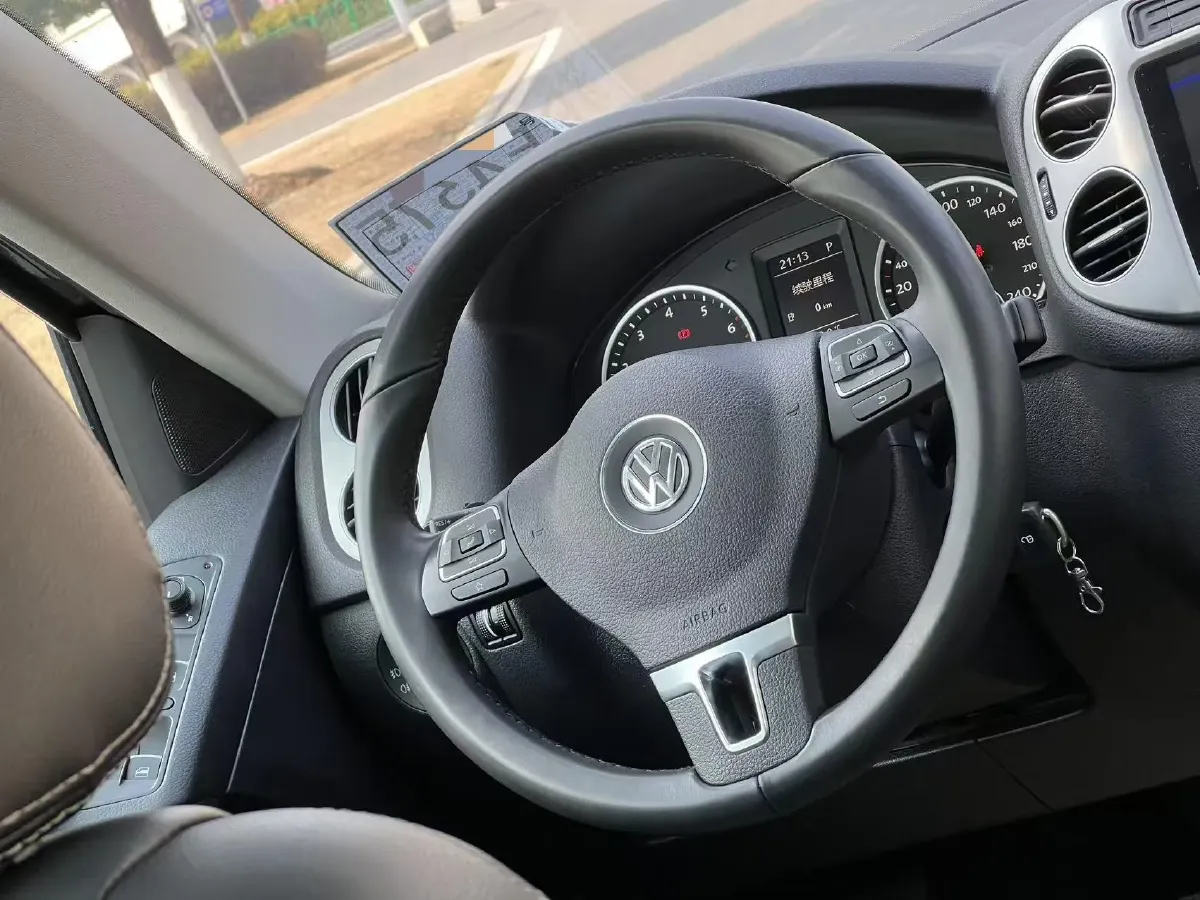 2017 Haval H9 2.0T 190HP L4 8AT,autocango,china used car exporter,china ev exporter,chinese used car exporter,chinese used ev exporter