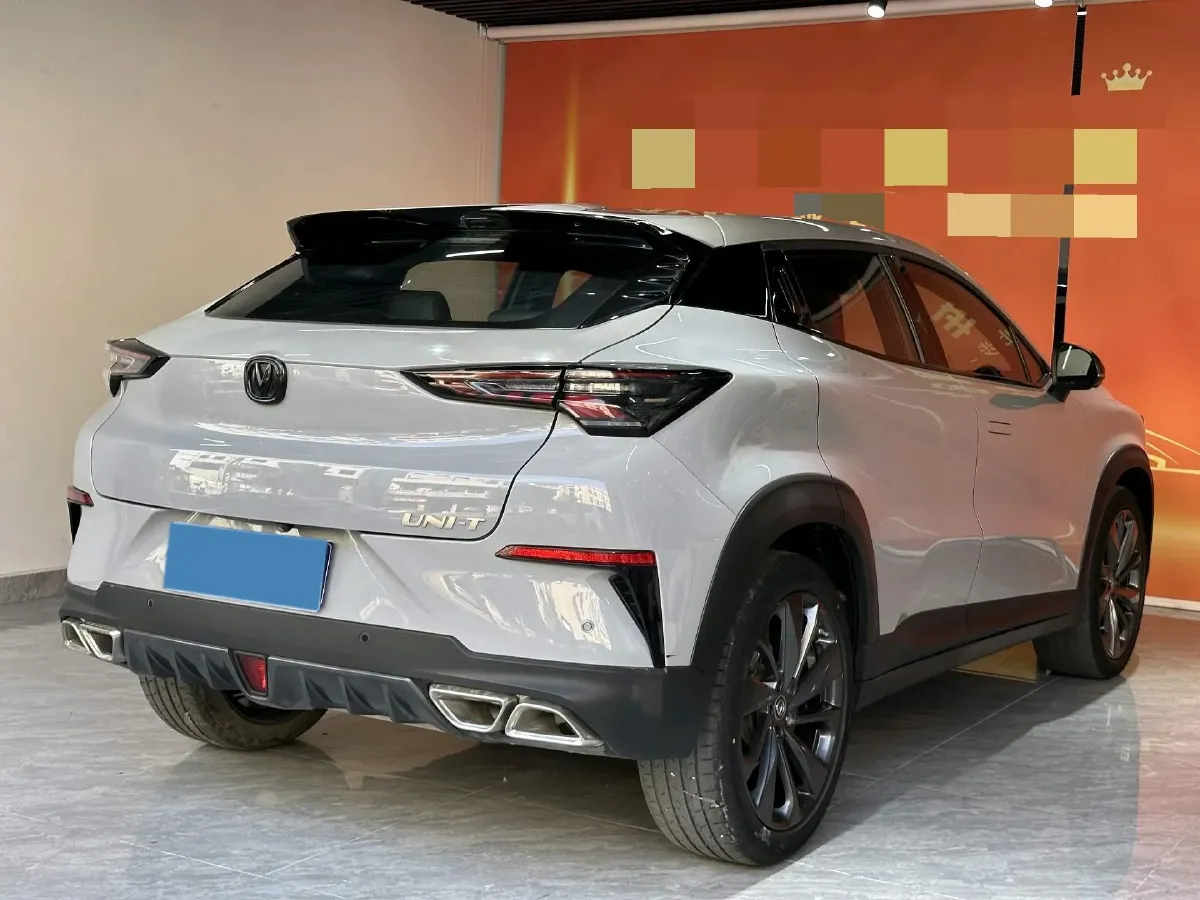 2020 ChangAn UNI-T 1.5T 180HP L4 7DCT,autocango,china used car exporter,china ev exporter,chinese used car exporter,chinese used ev exporter