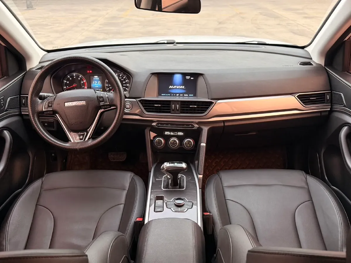 2019 Haval H6 1.5T 150HP L4 7DCT,autocango,china used car exporter,china ev exporter,chinese used car exporter,chinese used ev exporter