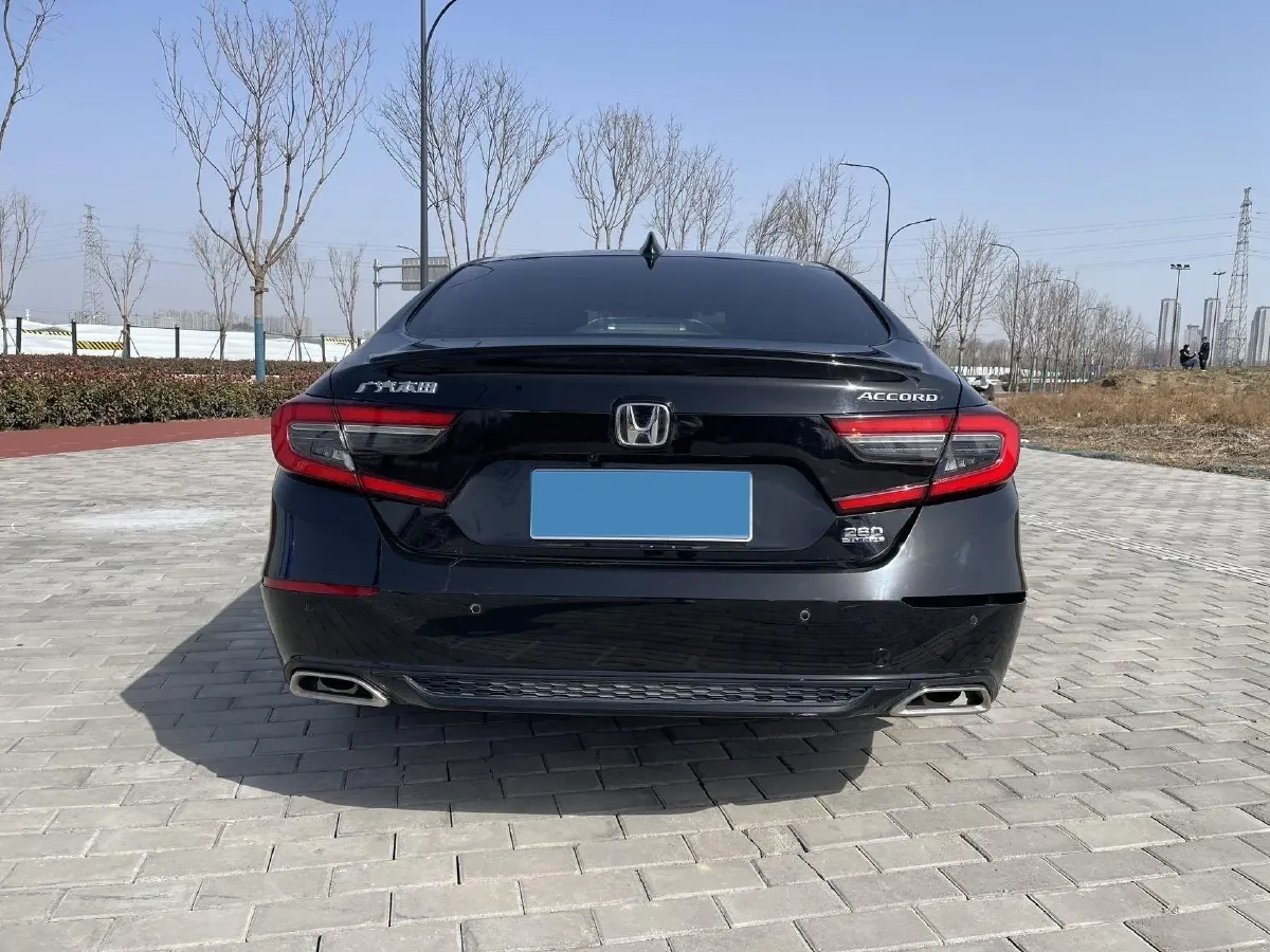2022 Honda Accord 1.5T 194HP L4 CVT,autocango,china used car exporter,china ev exporter,chinese used car exporter,chinese used ev exporter