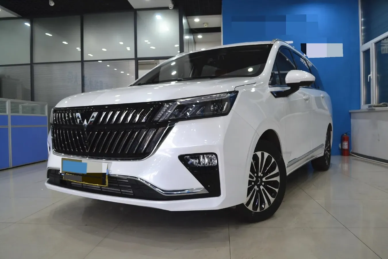 2022 Venucia T60 1.6L 126HP L4 CVT,autocango,china used car exporter,china ev exporter,chinese used car exporter,chinese used ev exporter