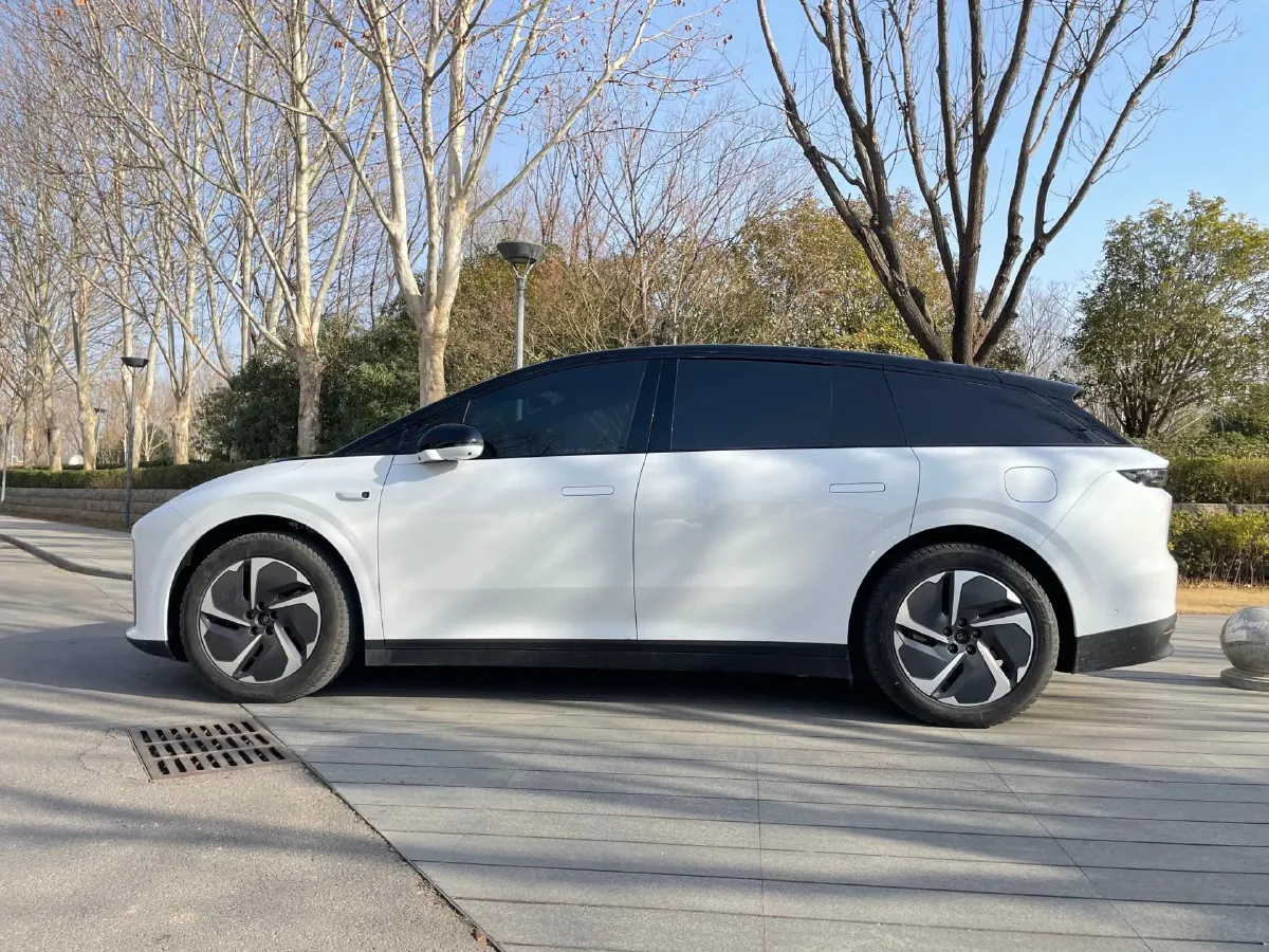 2025 Li i6 BEV,autocango,china used car exporter,china ev exporter,chinese used car exporter,chinese used ev exporter