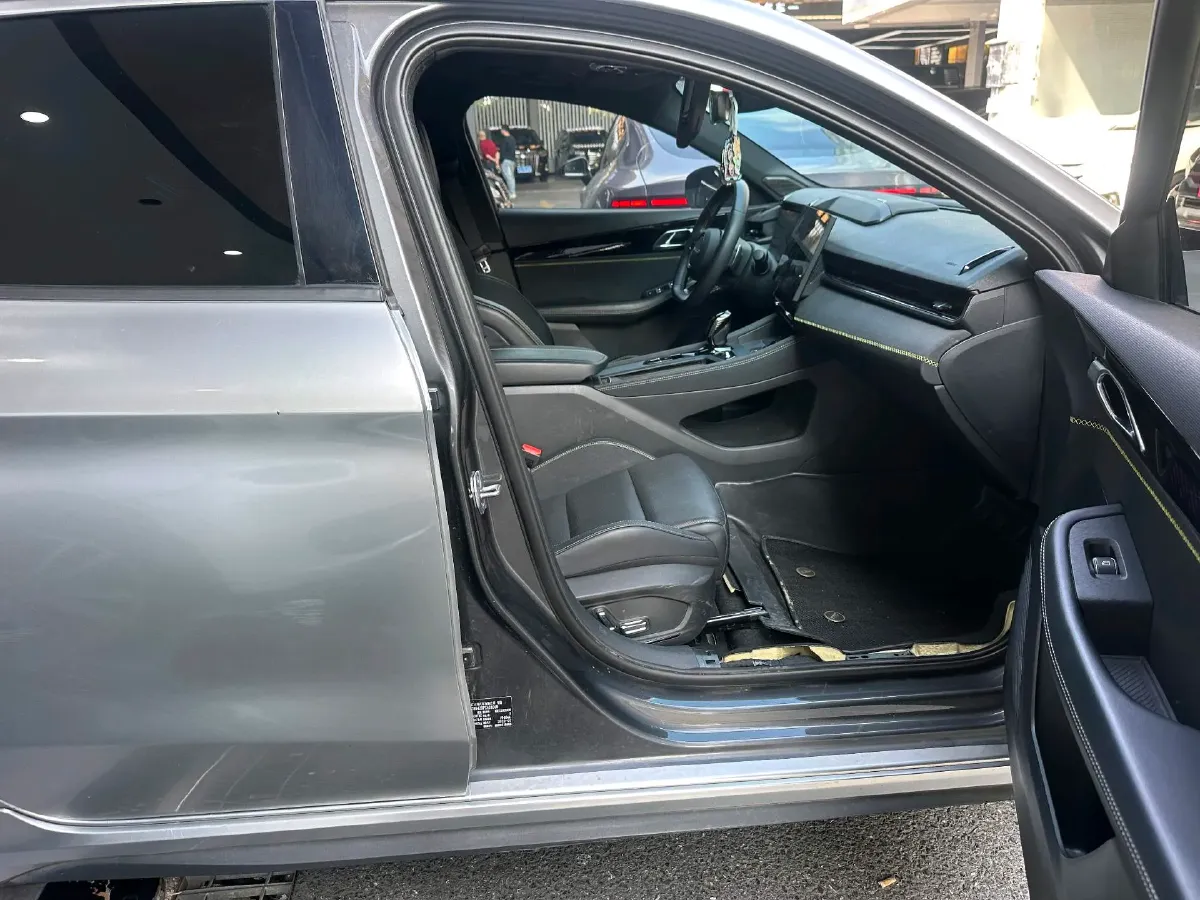 2023 LYNK&CO 03 2.0T 254HP L4 7DCT,autocango,china used car exporter,china ev exporter,chinese used car exporter,chinese used ev exporter