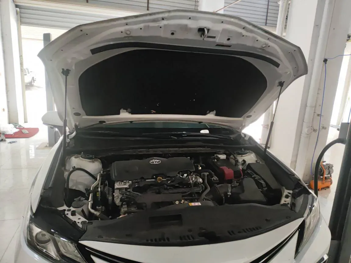 2021 Toyota Camry 2.5L 209HP L4 8AT,autocango,china used car exporter,china ev exporter,chinese used car exporter,chinese used ev exporter