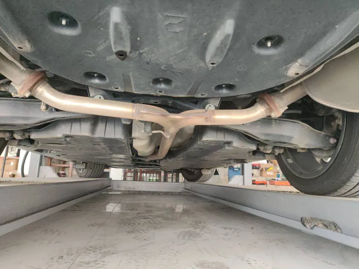 2021 Toyota Camry 2.5L 209HP L4 8AT,autocango,china used car exporter,china ev exporter,chinese used car exporter,chinese used ev exporter