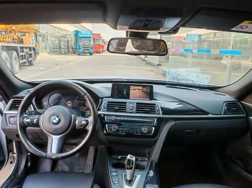 2020 BMW 3 Series GT 2.0T 184HP L4 8AT,autocango,china used car exporter,china ev exporter,chinese used car exporter,chinese used ev exporter