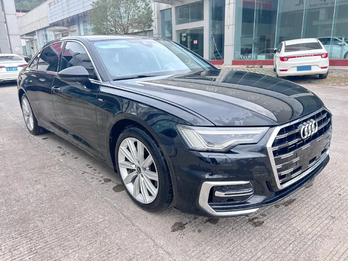 2023 Audi A6L 2.0T 245HP L4 7DCT,autocango,china used car exporter,china ev exporter,chinese used car exporter,chinese used ev exporter