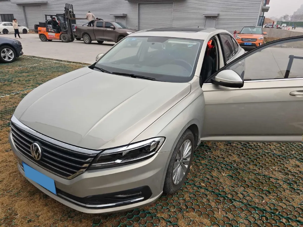 2019 Volkswagen Sagitar 1.2T 116HP L4 7DCT,autocango,china used car exporter,china ev exporter,chinese used car exporter,chinese used ev exporter
