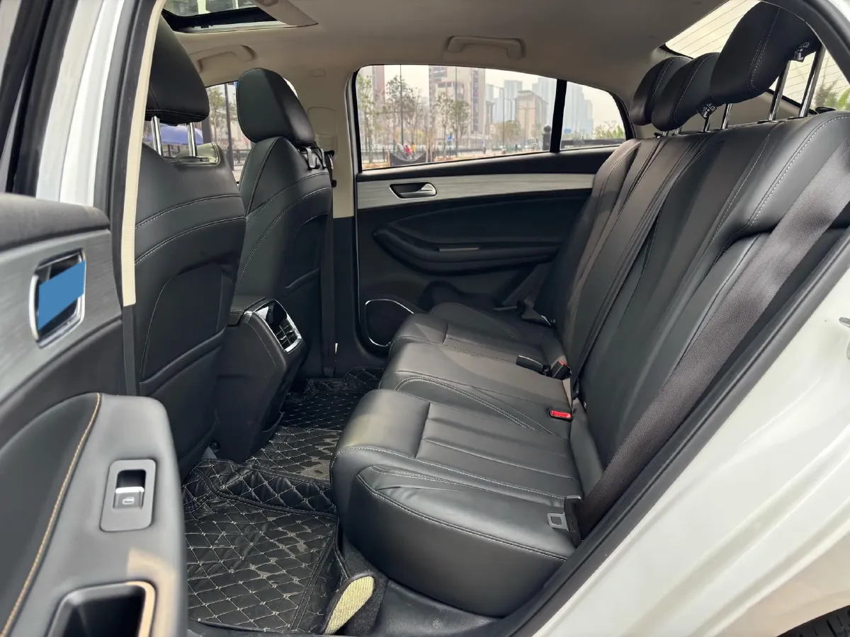 2021 Chery Arrizo 5 Plus 1.5L 116HP L4 CVT,autocango,china used car exporter,china ev exporter,chinese used car exporter,chinese used ev exporter