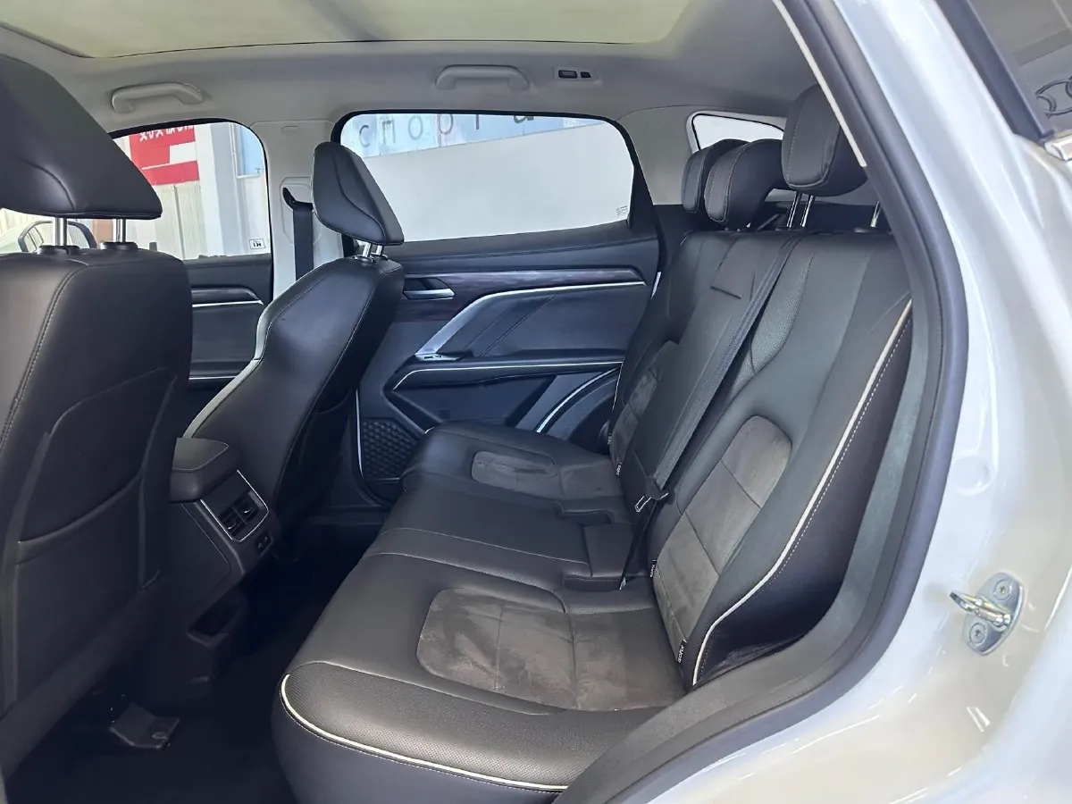 2021 Haval H6 1.5T 150HP L4 7DCT,autocango,china used car exporter,china ev exporter,chinese used car exporter,chinese used ev exporter