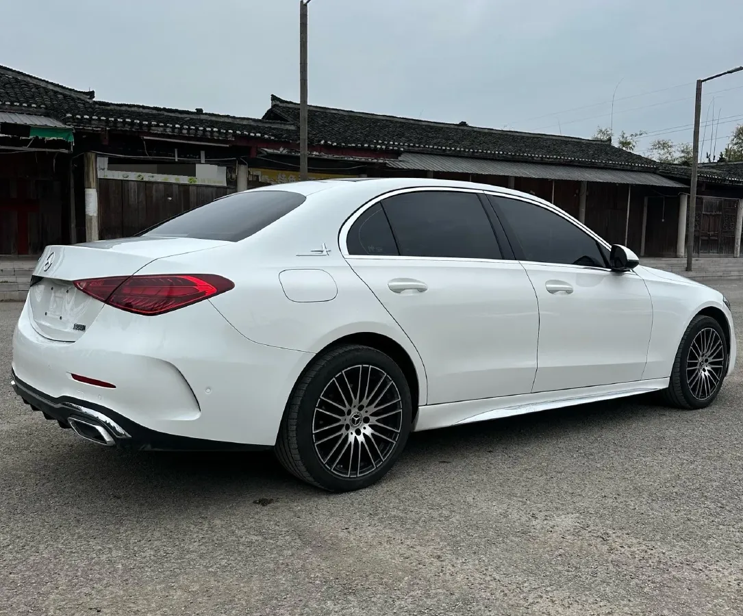 2024 Mercedes-Benz C Class 1.5T 204HP L4 9AT,autocango,china used car exporter,china ev exporter,chinese used car exporter,chinese used ev exporter