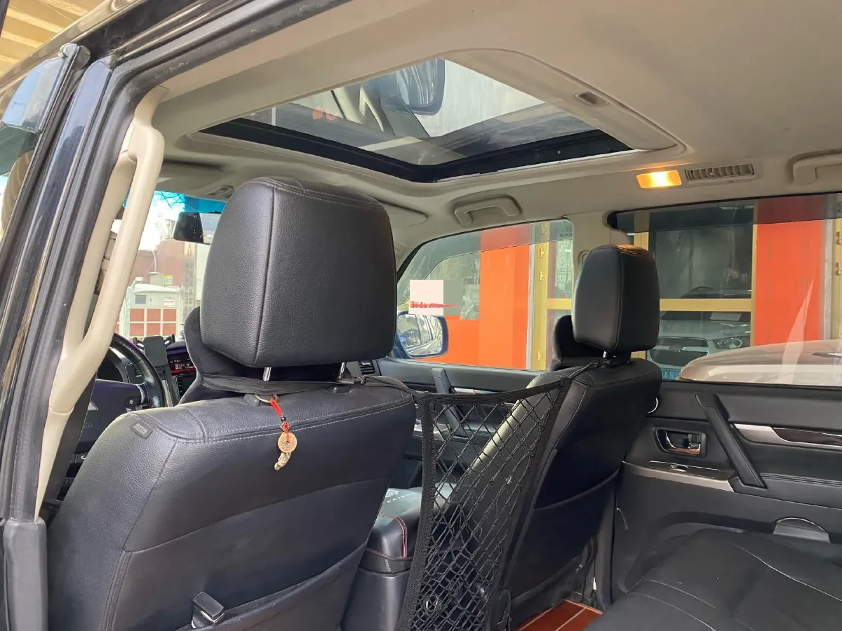 2017 Honda Jade 1.8L 141HP L4 5AT,autocango,china used car exporter,china ev exporter,chinese used car exporter,chinese used ev exporter