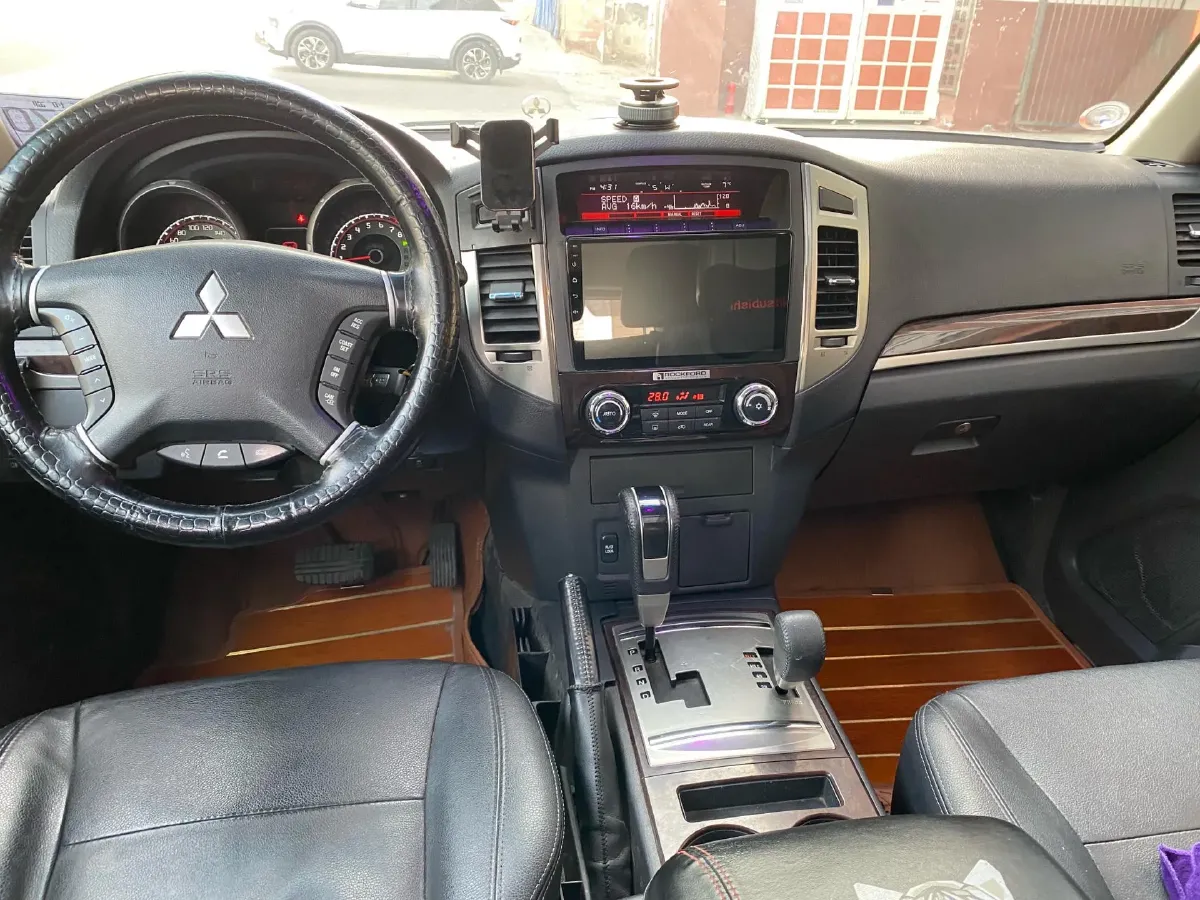 2017 Honda Jade 1.8L 141HP L4 5AT,autocango,china used car exporter,china ev exporter,chinese used car exporter,chinese used ev exporter