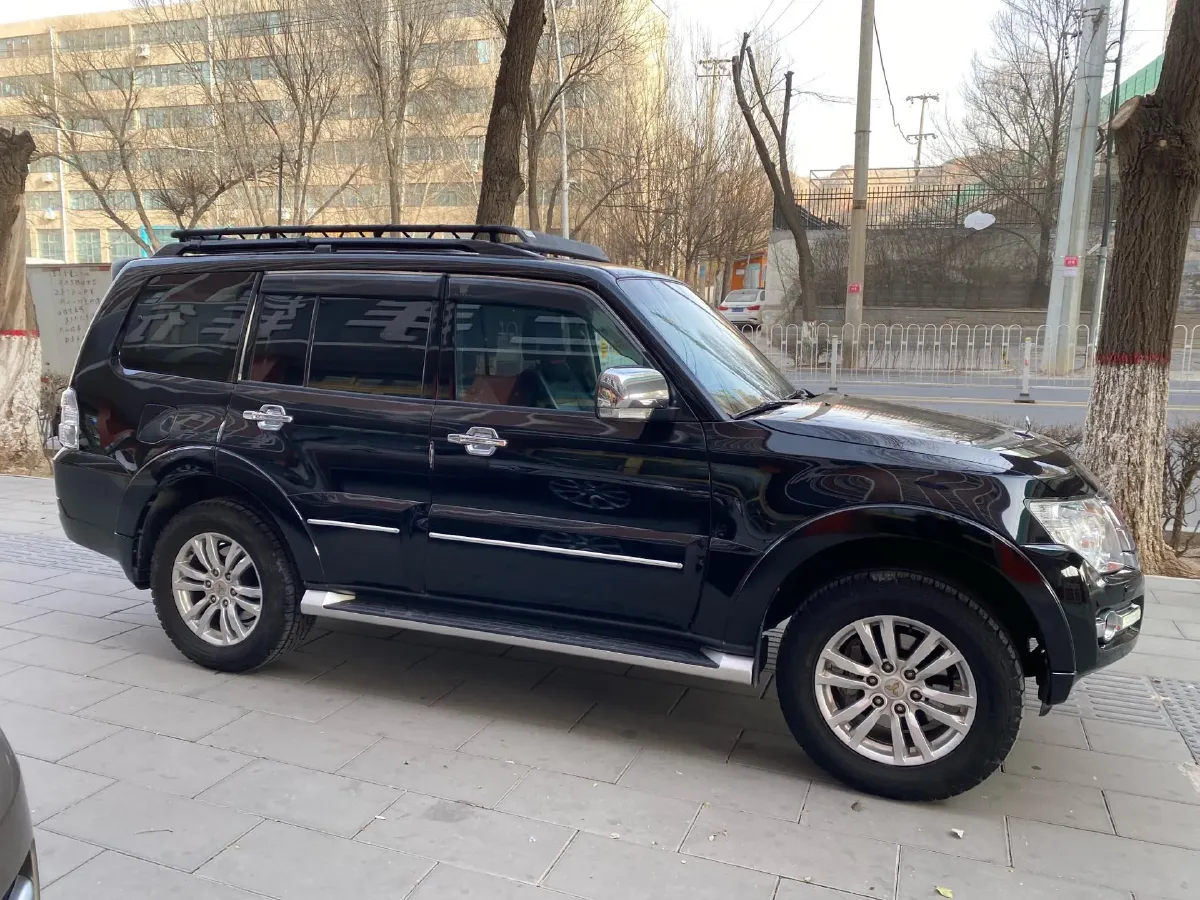 2017 Honda Jade 1.8L 141HP L4 5AT,autocango,china used car exporter,china ev exporter,chinese used car exporter,chinese used ev exporter