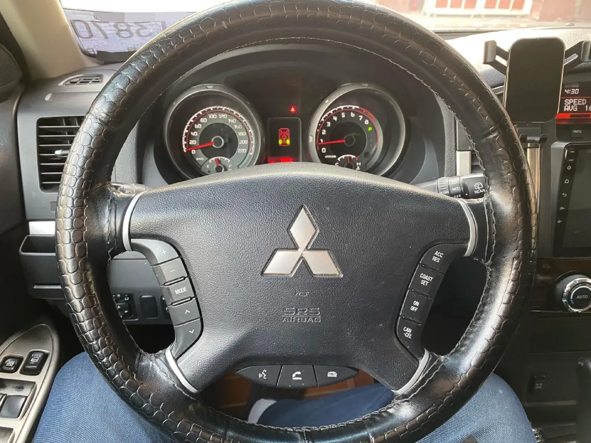 2017 Honda Jade 1.8L 141HP L4 5AT,autocango,china used car exporter,china ev exporter,chinese used car exporter,chinese used ev exporter