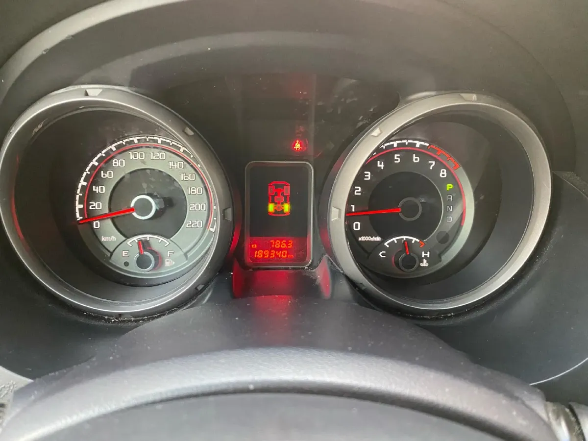 2017 Honda Jade 1.8L 141HP L4 5AT,autocango,china used car exporter,china ev exporter,chinese used car exporter,chinese used ev exporter