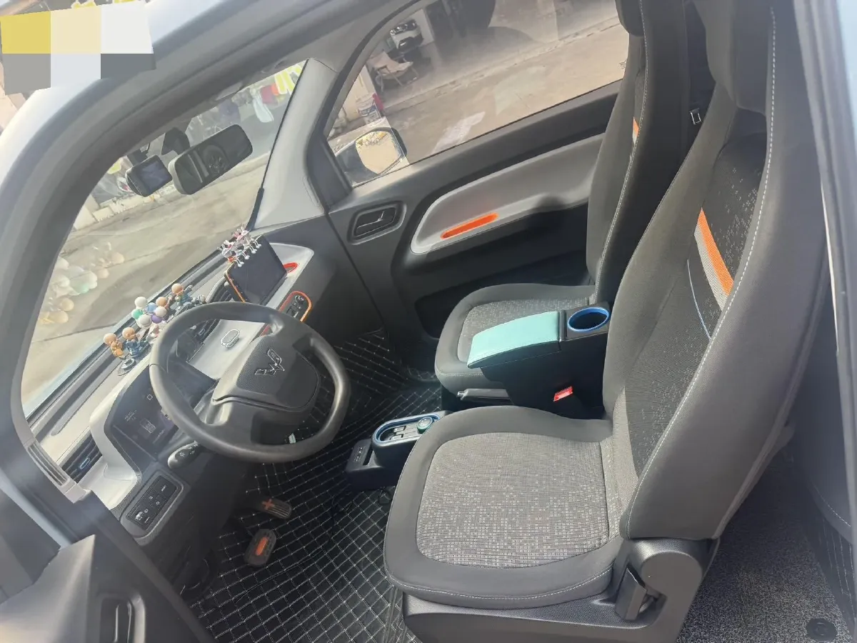 2020 WuLing HongGuang MINI EV BEV 9KWH,autocango,china used car exporter,china ev exporter,chinese used car exporter,chinese used ev exporter