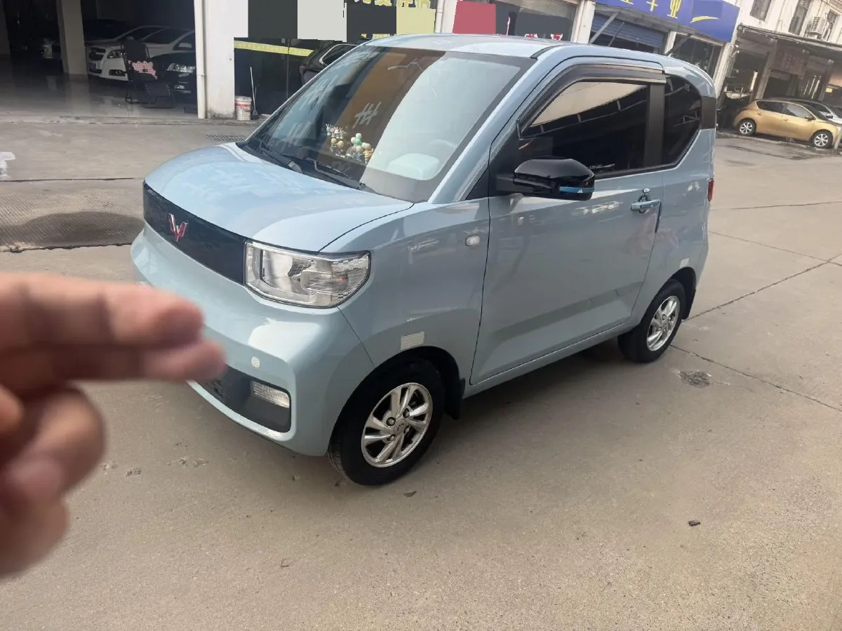 2020 WuLing HongGuang MINI EV BEV 9KWH,autocango,china used car exporter,china ev exporter,chinese used car exporter,chinese used ev exporter