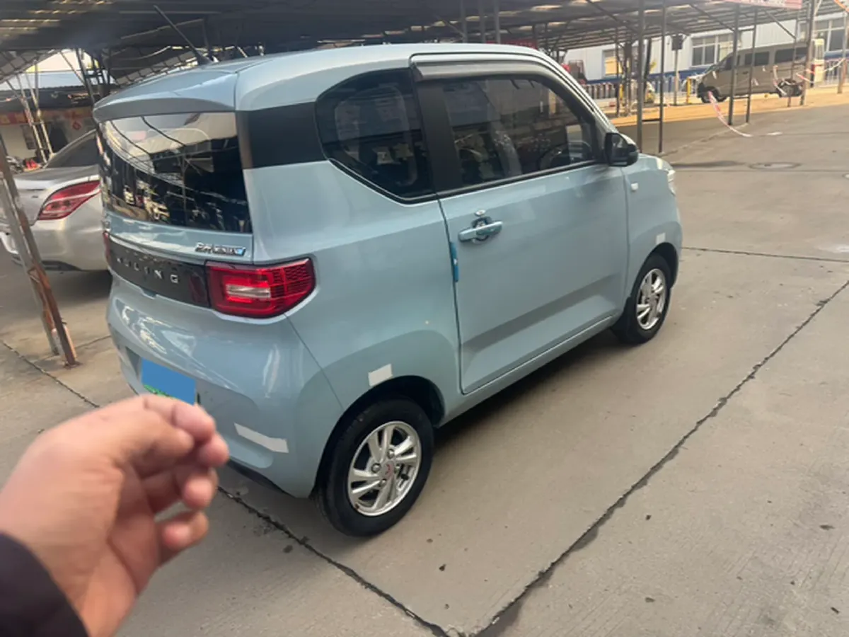 2020 WuLing HongGuang MINI EV BEV 9KWH,autocango,china used car exporter,china ev exporter,chinese used car exporter,chinese used ev exporter