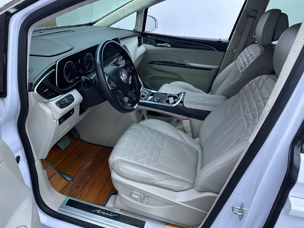 2022 Buick GL8 2.0T 237HP L4 9AT,autocango,china used car exporter,china ev exporter,chinese used car exporter,chinese used ev exporter