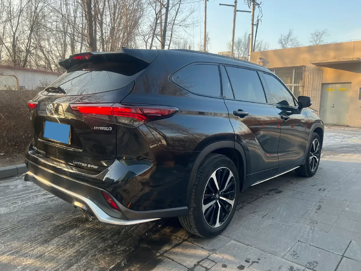 2022 Toyota Crown Kluger 2.5L 192HP L4 E-CVT Hybrid,autocango,china used car exporter,china ev exporter,chinese used car exporter,chinese used ev exporter