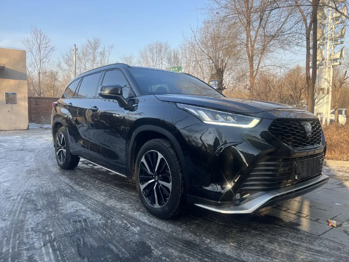 2022 Toyota Crown Kluger 2.5L 192HP L4 E-CVT Hybrid,autocango,china used car exporter,china ev exporter,chinese used car exporter,chinese used ev exporter