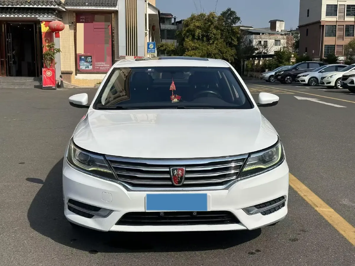 2017 Roewe i6 1.5T 169HP L4 7DCT,autocango,china used car exporter,china ev exporter,chinese used car exporter,chinese used ev exporter