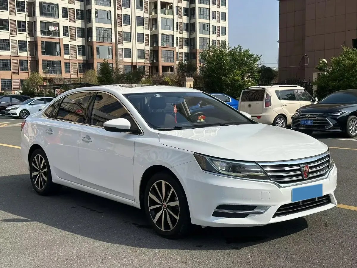 2017 Roewe i6 1.5T 169HP L4 7DCT,autocango,china used car exporter,china ev exporter,chinese used car exporter,chinese used ev exporter