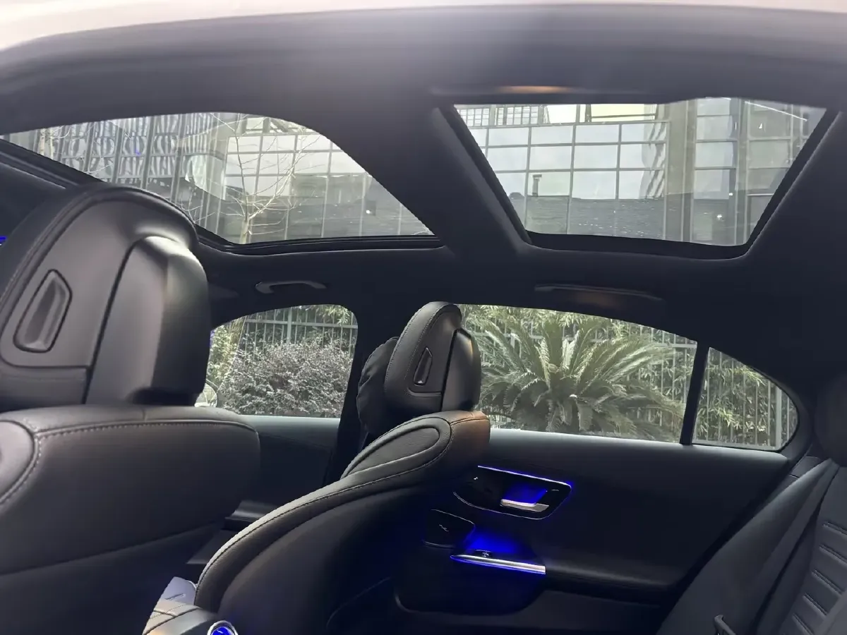 2025 Mercedes-Benz C Class 1.5T 204HP L4 9AT,autocango,china used car exporter,china ev exporter,chinese used car exporter,chinese used ev exporter