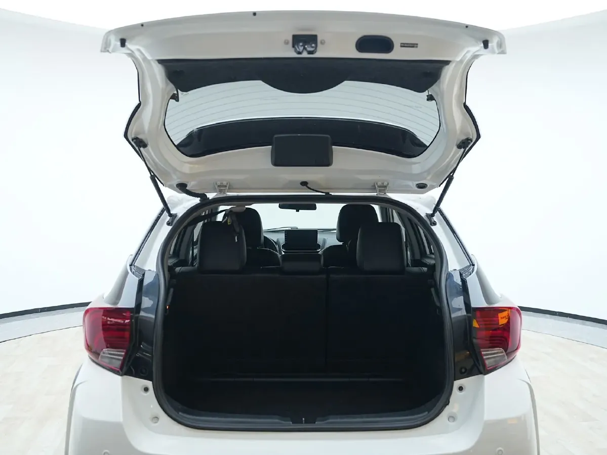 2020 Toyota Yaris L 1.5L 110HP L4 CVT,autocango,china used car exporter,china ev exporter,chinese used car exporter,chinese used ev exporter