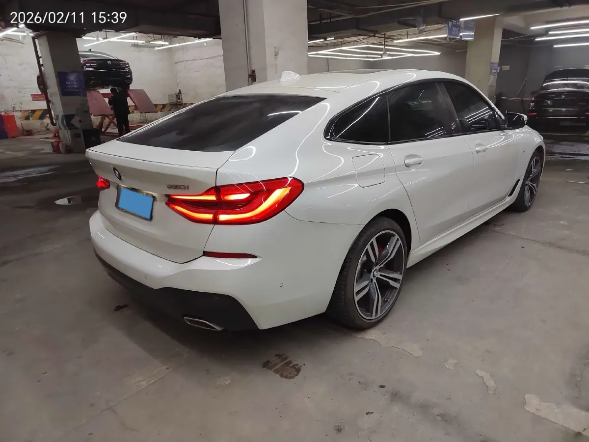 2021 BMW 6 Series GT 2.0T 258HP L4 8AT,autocango,china used car exporter,china ev exporter,chinese used car exporter,chinese used ev exporter