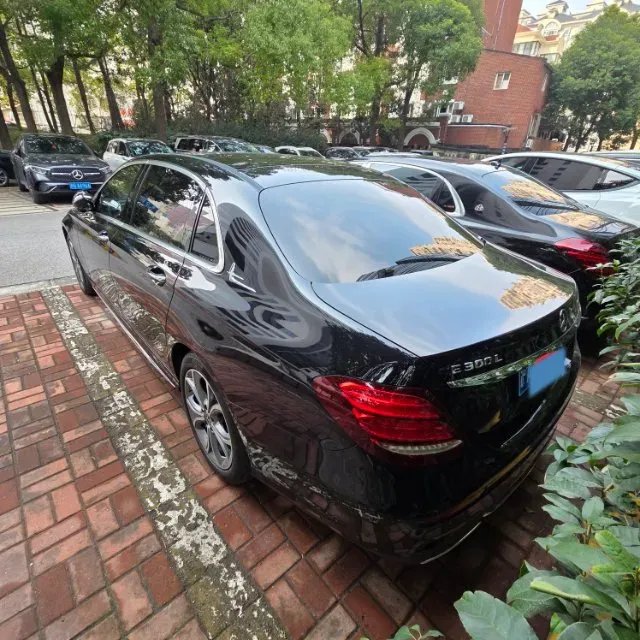 2020 Mercedes-Benz E Class 2.0T 258HP L4 9AT,autocango,china used car exporter,china ev exporter,chinese used car exporter,chinese used ev exporter