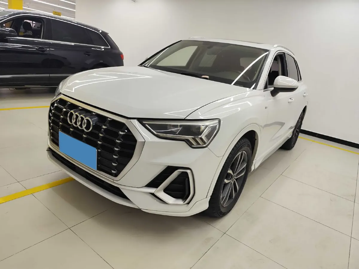 2020 Audi Q3 1.4T 150HP L4 7DCT,autocango,china used car exporter,china ev exporter,chinese used car exporter,chinese used ev exporter