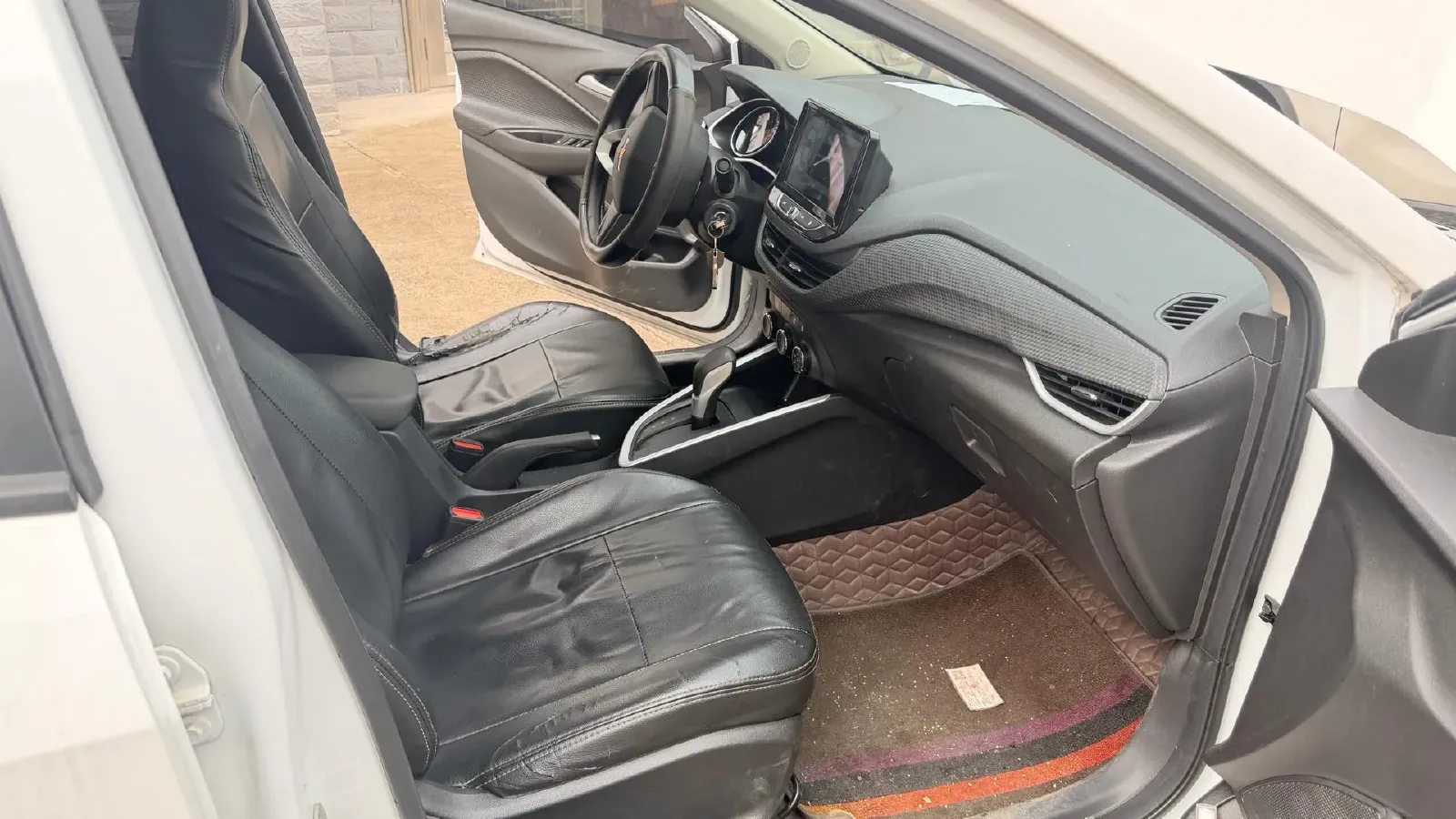 2022 Chevrolet Cavalier 1.0T 125HP L3 6AT,autocango,china used car exporter,china ev exporter,chinese used car exporter,chinese used ev exporter