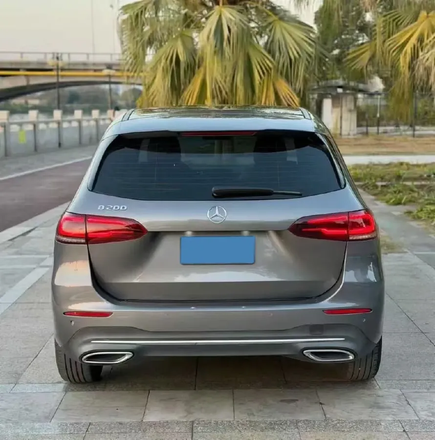 2020 Mercedes-Benz B Class 1.3T 163HP L4 7DCT,autocango,china used car exporter,china ev exporter,chinese used car exporter,chinese used ev exporter