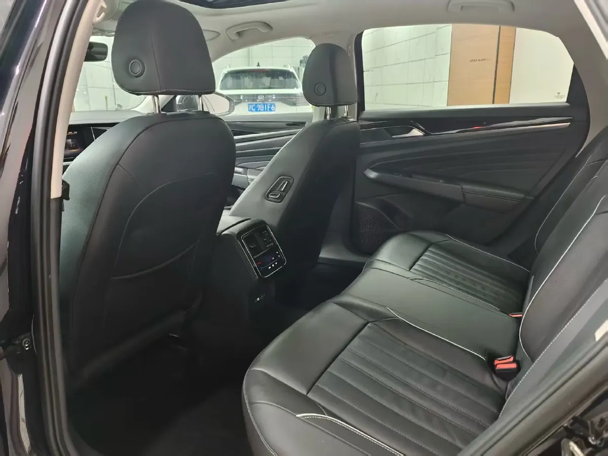 2022 Volkswagen Lamando 1.4T 150HP L4 7DCT,autocango,china used car exporter,china ev exporter,chinese used car exporter,chinese used ev exporter