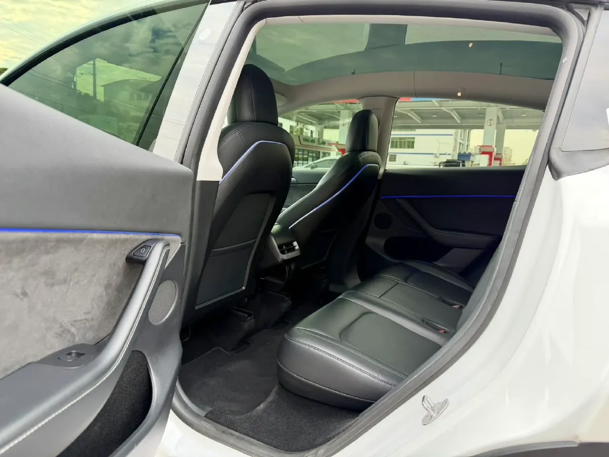 2021 Tesla Model Y BEV 60KWH,autocango,china used car exporter,china ev exporter,chinese used car exporter,chinese used ev exporter