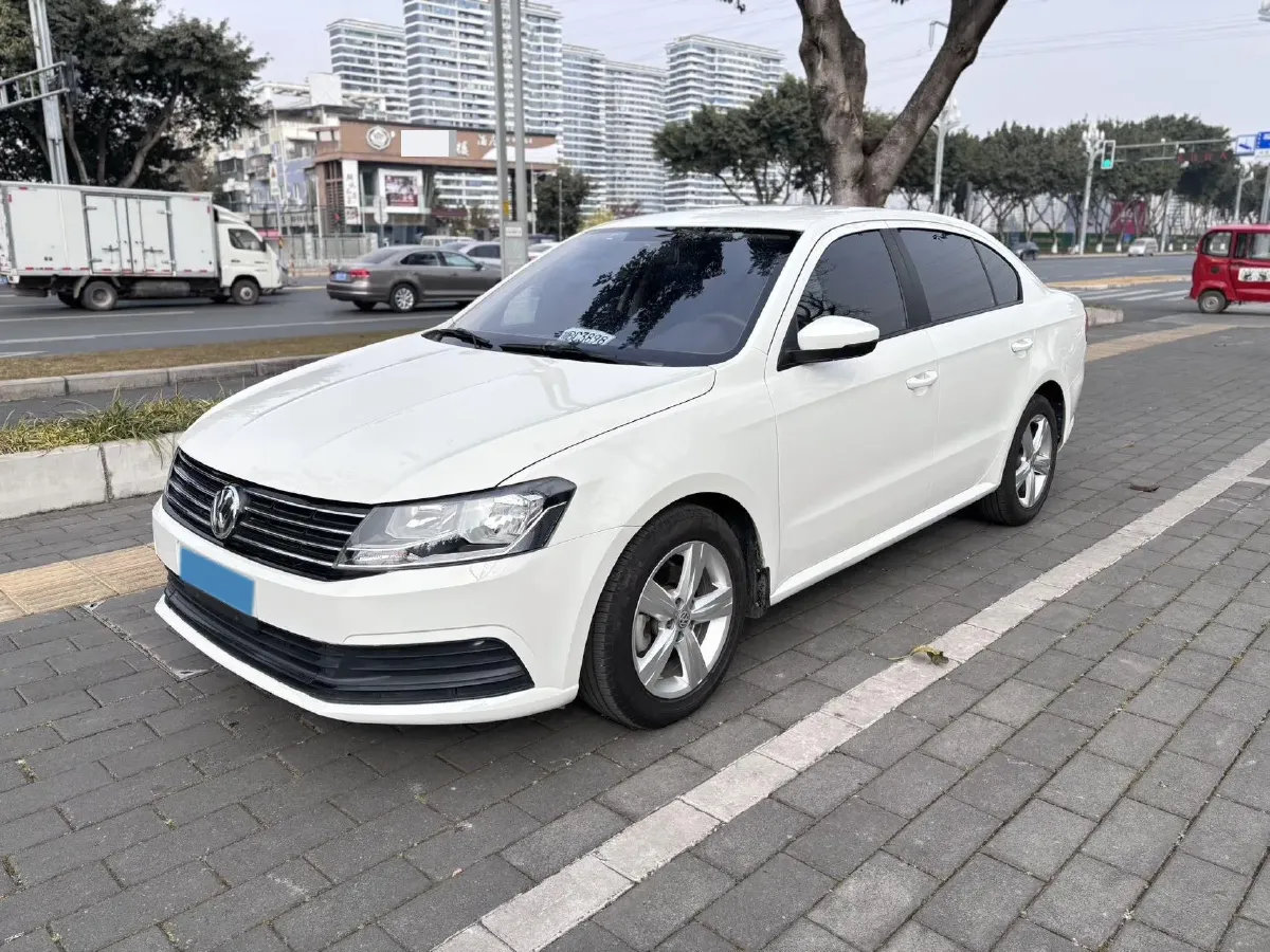 2017 Volkswagen Lavida 1.6L 110HP L4 6AT,autocango,china used car exporter,china ev exporter,chinese used car exporter,chinese used ev exporter