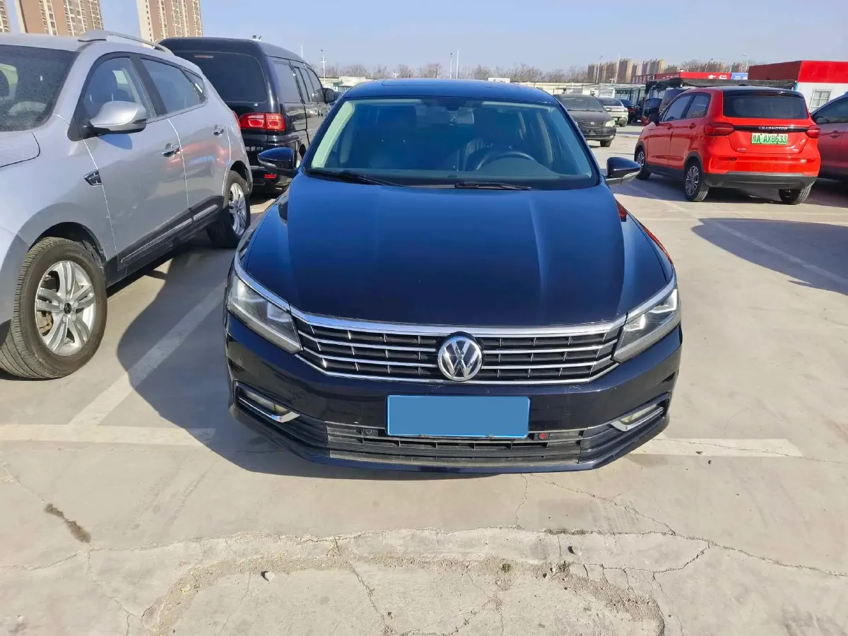 2017 Volkswagen Passat 1.8T 180HP L4 7DCT,autocango,china used car exporter,china ev exporter,chinese used car exporter,chinese used ev exporter