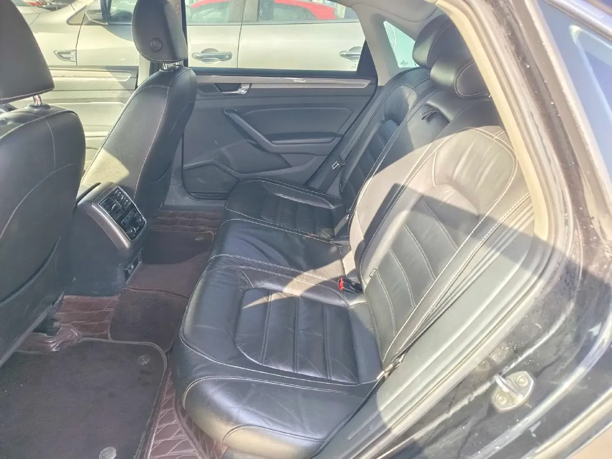 2017 Volkswagen Passat 1.8T 180HP L4 7DCT,autocango,china used car exporter,china ev exporter,chinese used car exporter,chinese used ev exporter