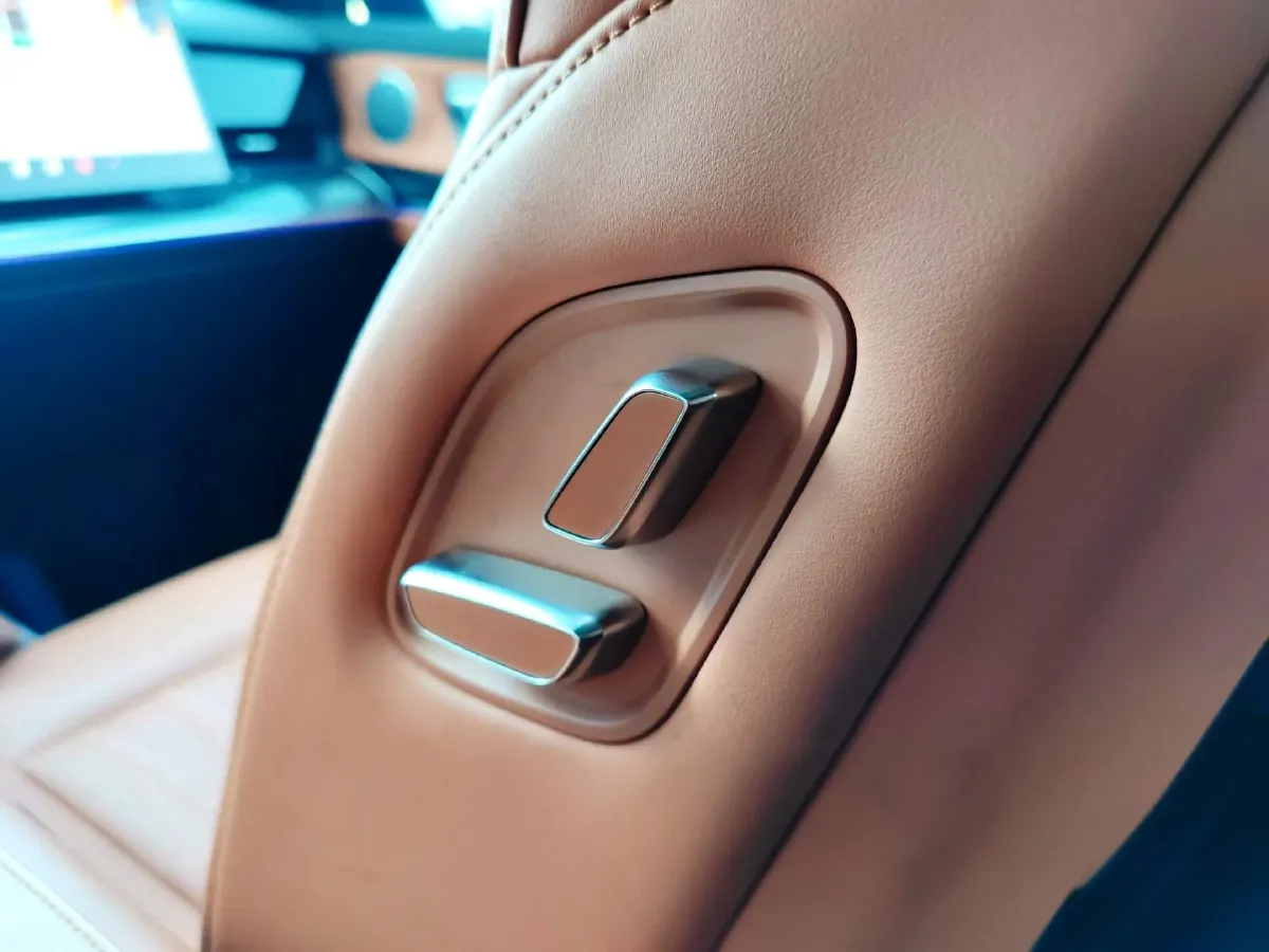 2024 Neta L 1.5L 91HP L4 REEV 40KWH,autocango,china used car exporter,china ev exporter,chinese used car exporter,chinese used ev exporter