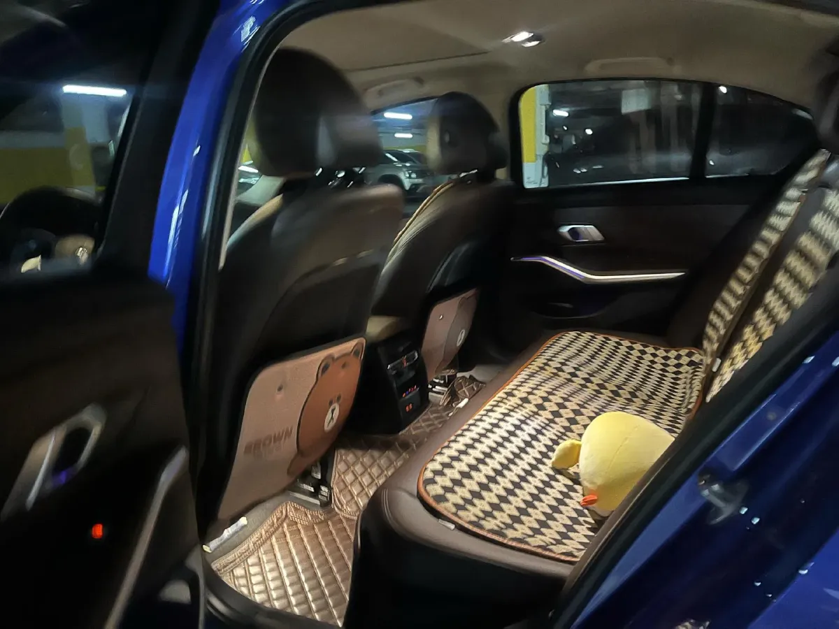 2022 BMW 3 Series 2.0T 184HP L4 8AT,autocango,china used car exporter,china ev exporter,chinese used car exporter,chinese used ev exporter