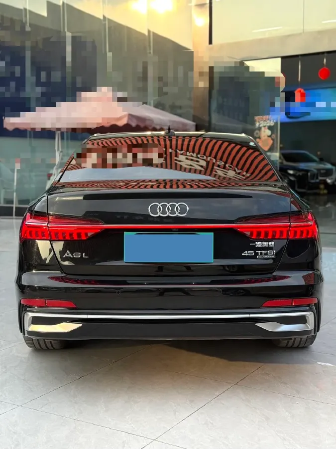 2023 Audi A6L 2.0T 245HP L4 7DCT,autocango,china used car exporter,china ev exporter,chinese used car exporter,chinese used ev exporter