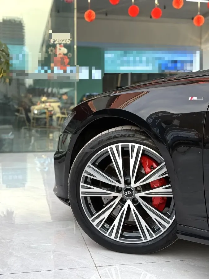 2023 Audi A6L 2.0T 245HP L4 7DCT,autocango,china used car exporter,china ev exporter,chinese used car exporter,chinese used ev exporter