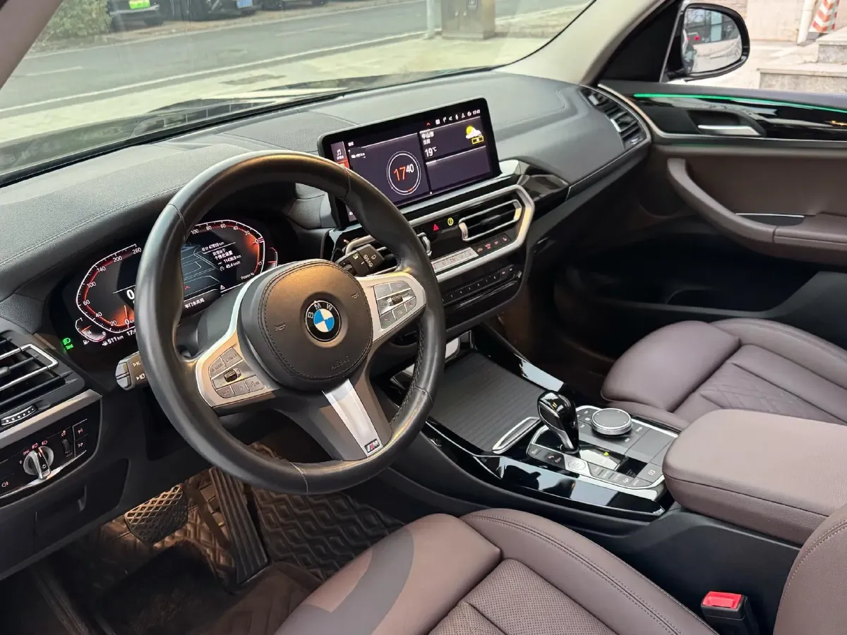 2022 BMW X3 2.0T 184HP L4 8AT,autocango,china used car exporter,china ev exporter,chinese used car exporter,chinese used ev exporter