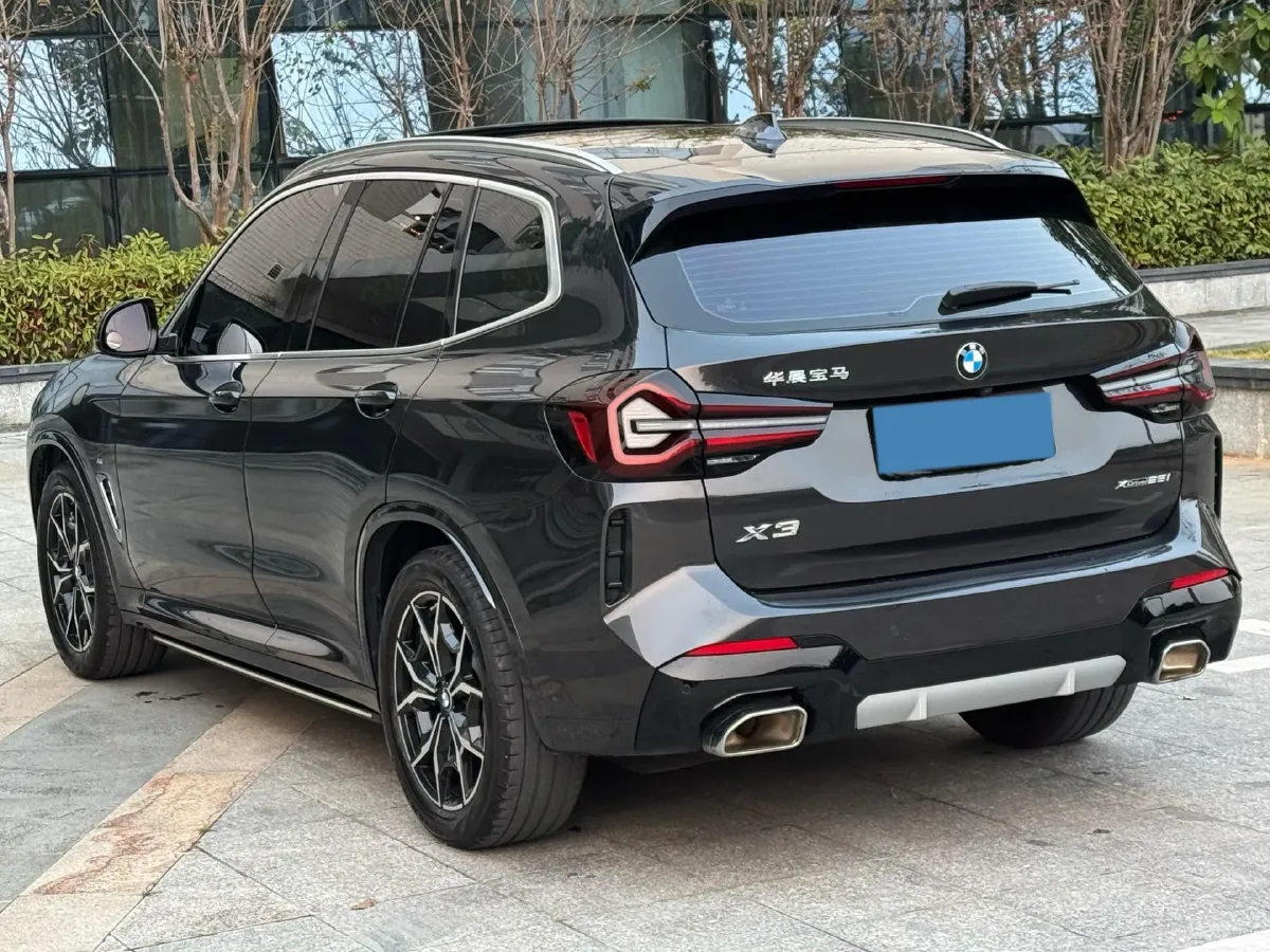 2022 BMW X3 2.0T 184HP L4 8AT,autocango,china used car exporter,china ev exporter,chinese used car exporter,chinese used ev exporter